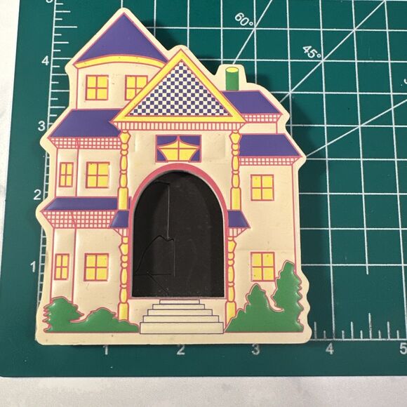 Castle House Picture Frame Refrigerator Magnet Pink Purple Yellow - Picture 5 of 5
